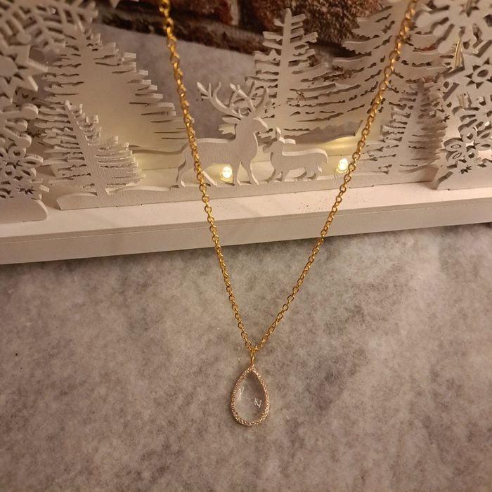 Collier doré avec pendentif strass verre transparent - photo numéro 11