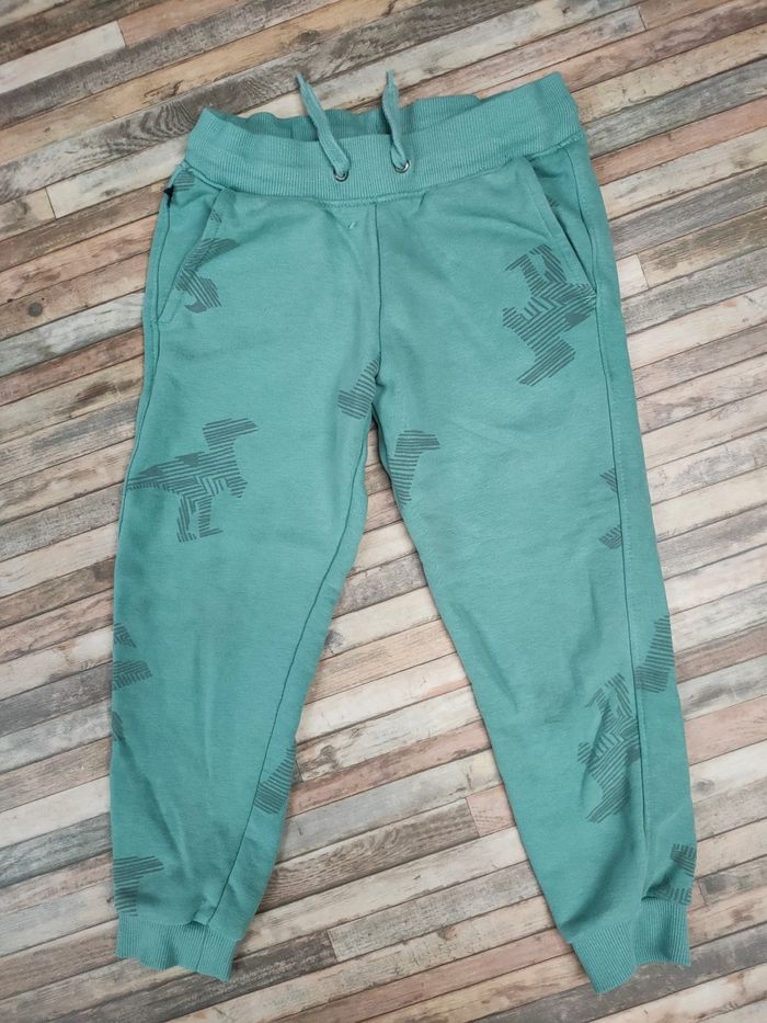 Ensemble de sport Okaïdi taille 5 ans - photo numéro 4