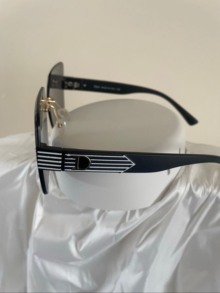 Lunettes de soleil femme - photo numéro 2