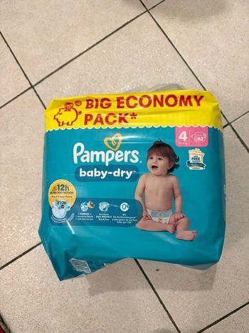 Pampers t4