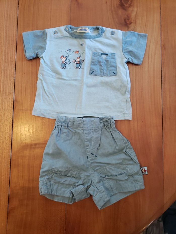 Ensemble t shirt et short 1 mois