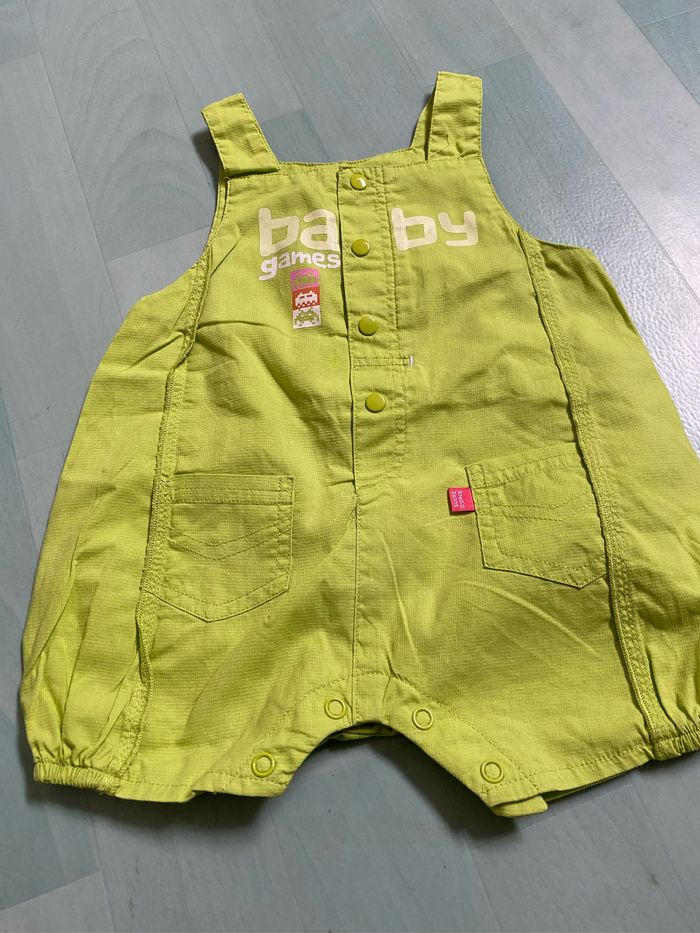 Salopette courte -barboteuse