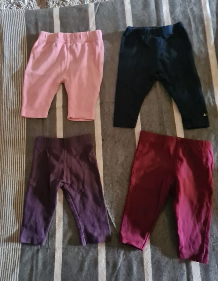 Lot 4 Leggings bébé.  3 mois.  Orchestra,  catimini..