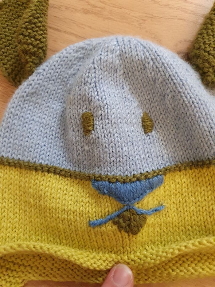 Bonnet tricoté main 6-12 mois - photo numéro 2