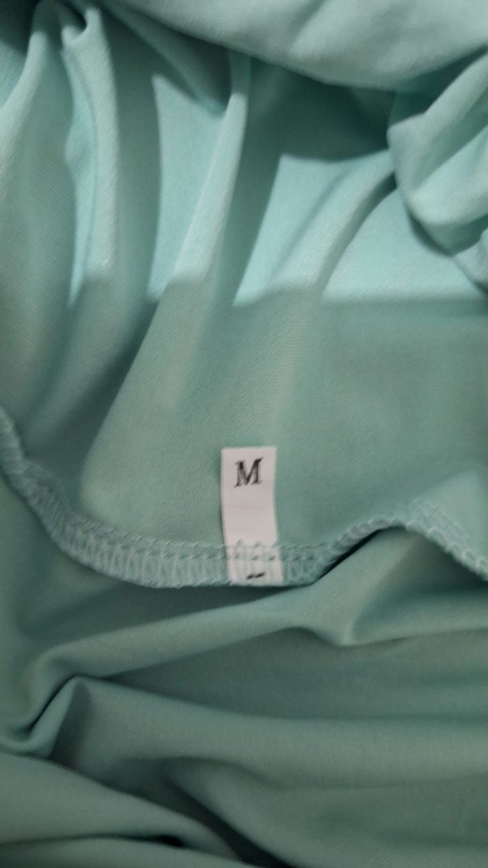 Robe de soirée taille M neuve - photo numéro 3