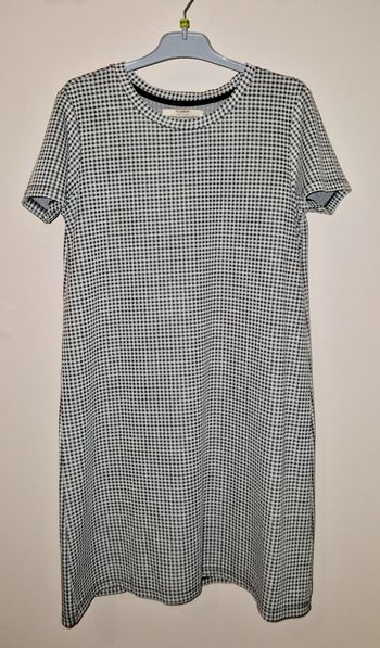 Robe carreaux noire et blanche pull & bear S excellent état 