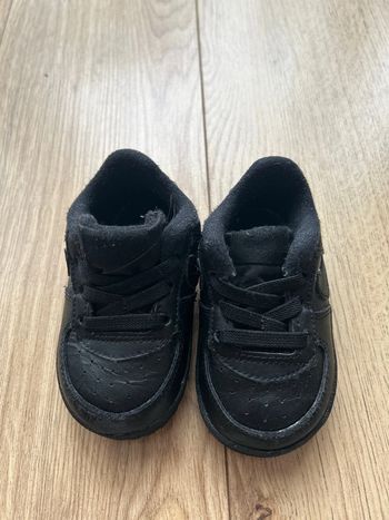 Nike bébé