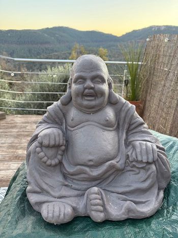 Buddha assis Gris Zen décorationde jardin 42x42x 33cm