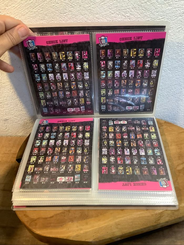 Album panini Monster high - photo numéro 9