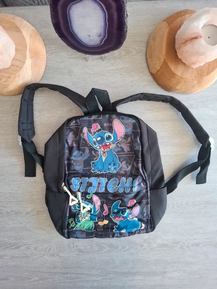 Sac à dos noir Stitch – Neuf sans étiquette – Idéal pour fans de Disney - photo numéro 2