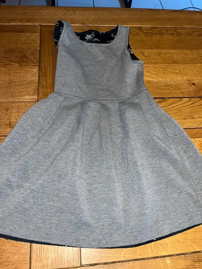 Robe réversible Kiabi 8 ans - photo numéro 2