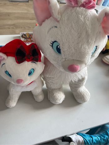 Peluches Marie