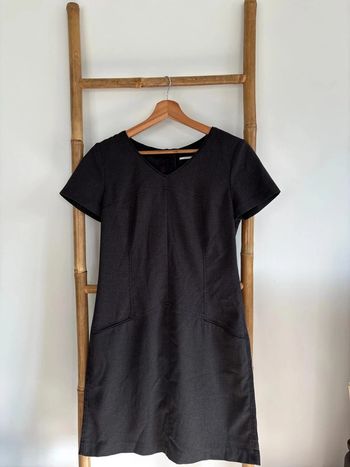 Robe gris foncée noire ajustée chattawak taille 38