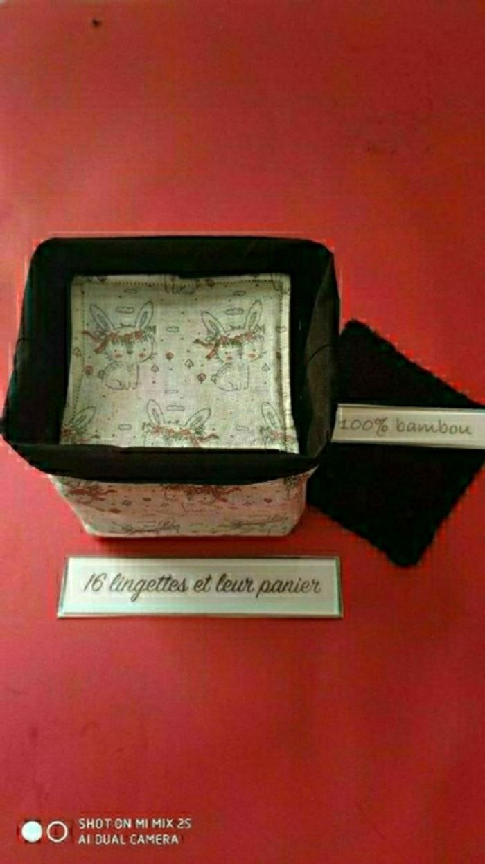 16 lingettes lavables neuf et son panier neuf