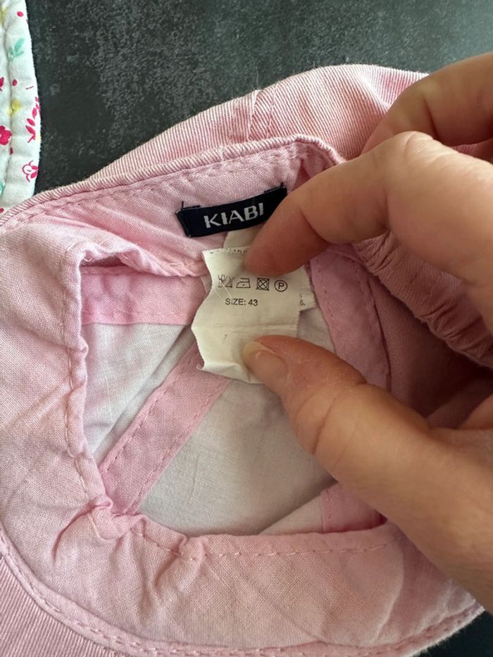 Lot casquettes bébé fille 3/6 mois - photo numéro 3