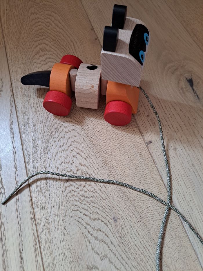 Jouet a tirer - photo numéro 2