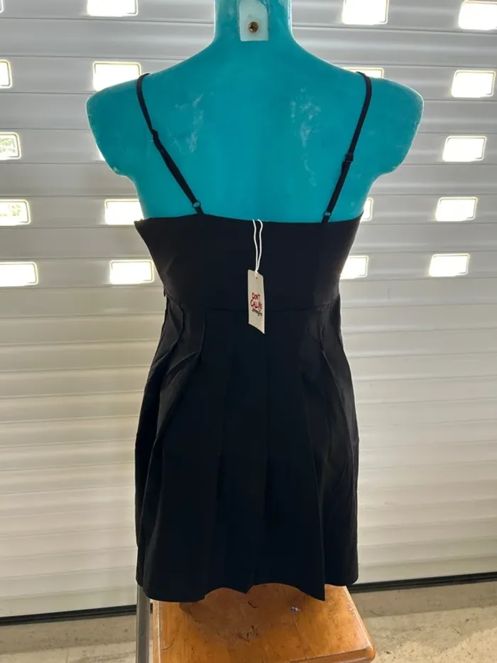 Robe courte plissé - photo numéro 4