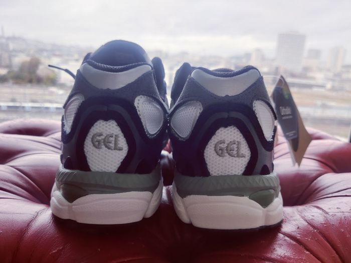 Asics neut - photo numéro 6