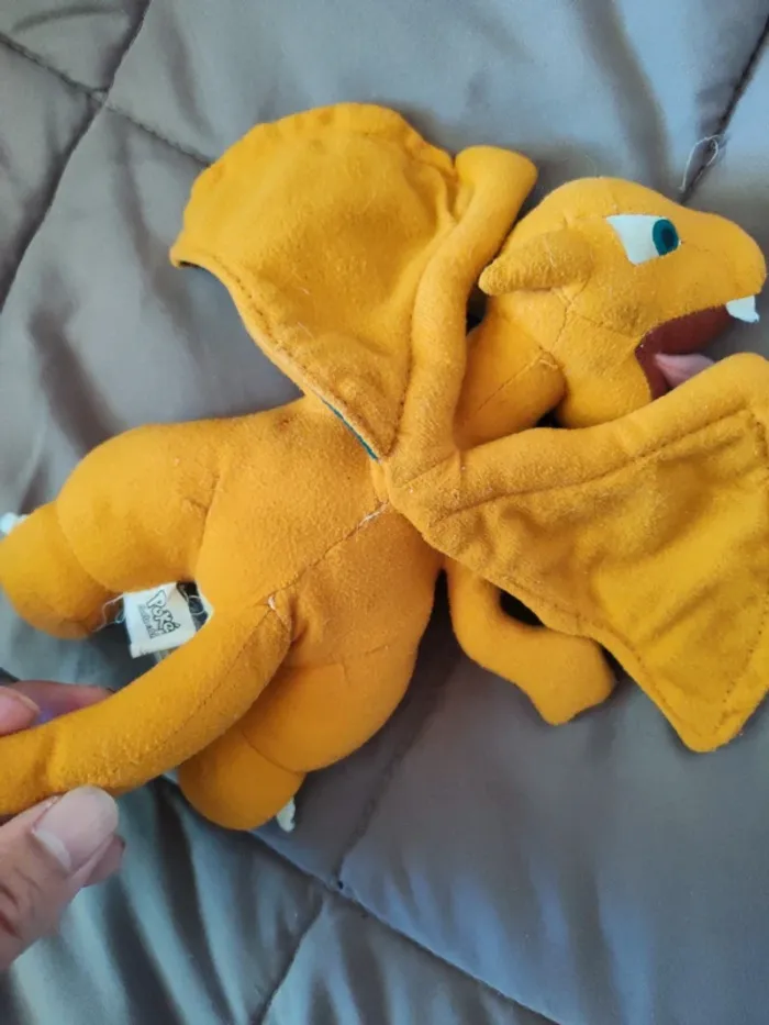Peluche pokemon dracaufeu - photo numéro 10