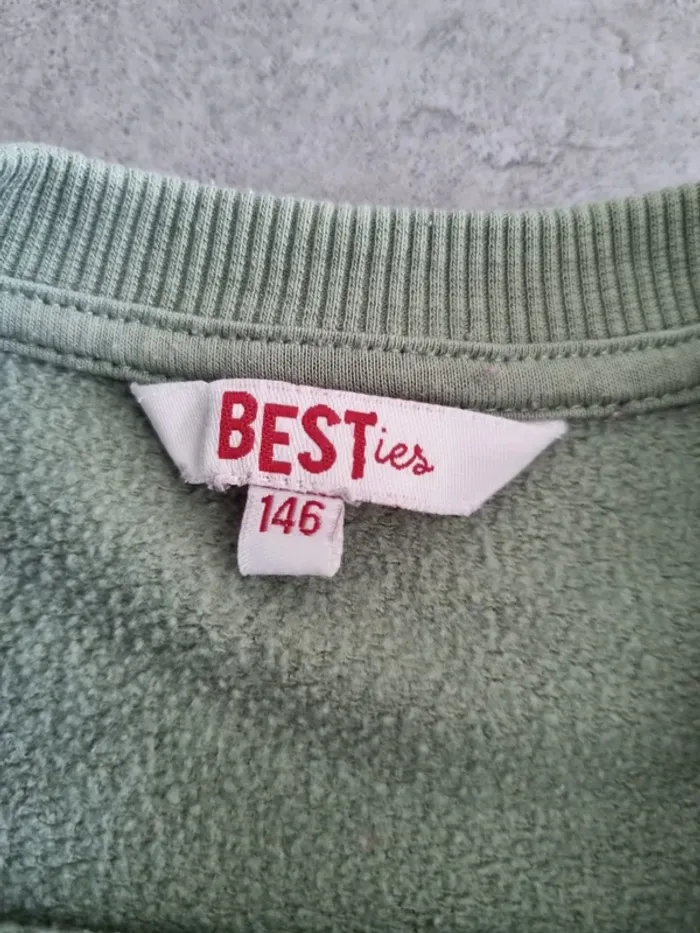 Pull Besties - photo numéro 3