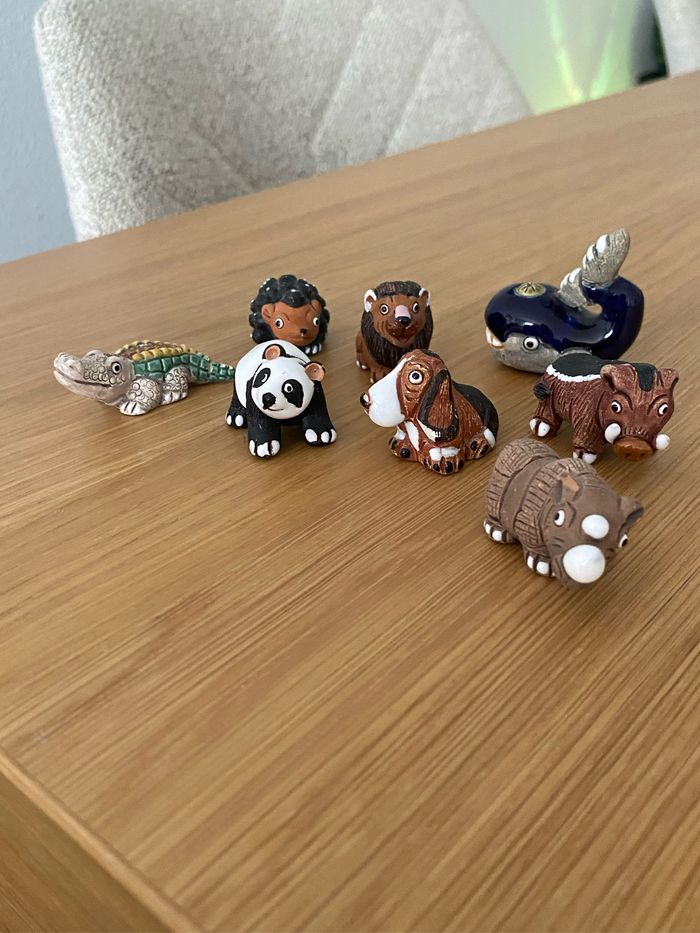 Figurines x8