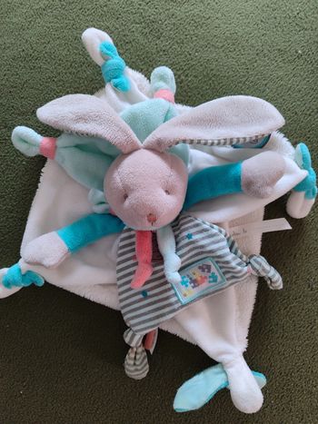Doudou lapin puzzle doudou et cie