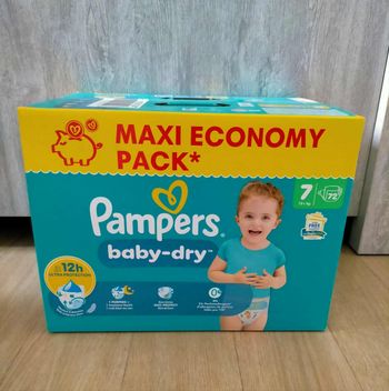 Couche pampers baby dry taille 7