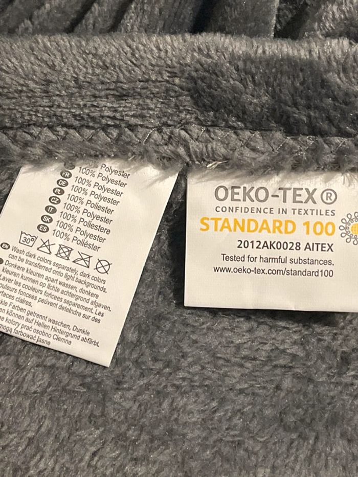 tour de cou enfant en polaire œko tex tout doux 12/18 mois - photo numéro 2