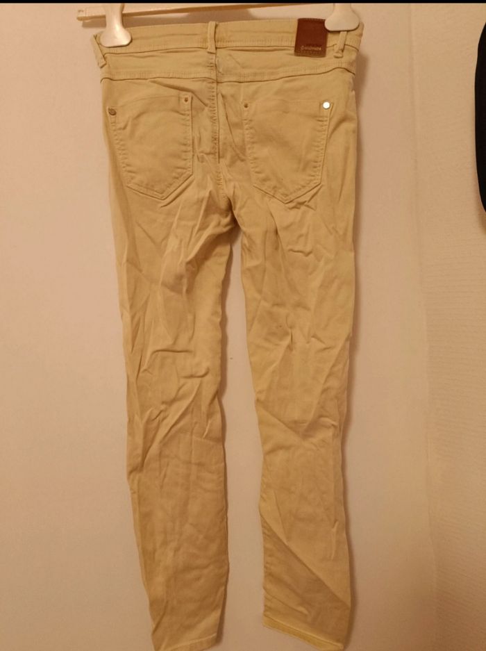 Pantalon Beige Coupe Droite Stradivarius – Taille 36 - photo numéro 7
