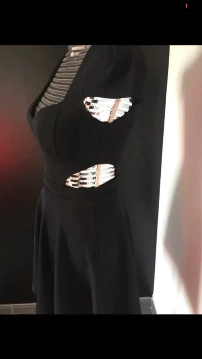 Robe boohoo - photo numéro 2