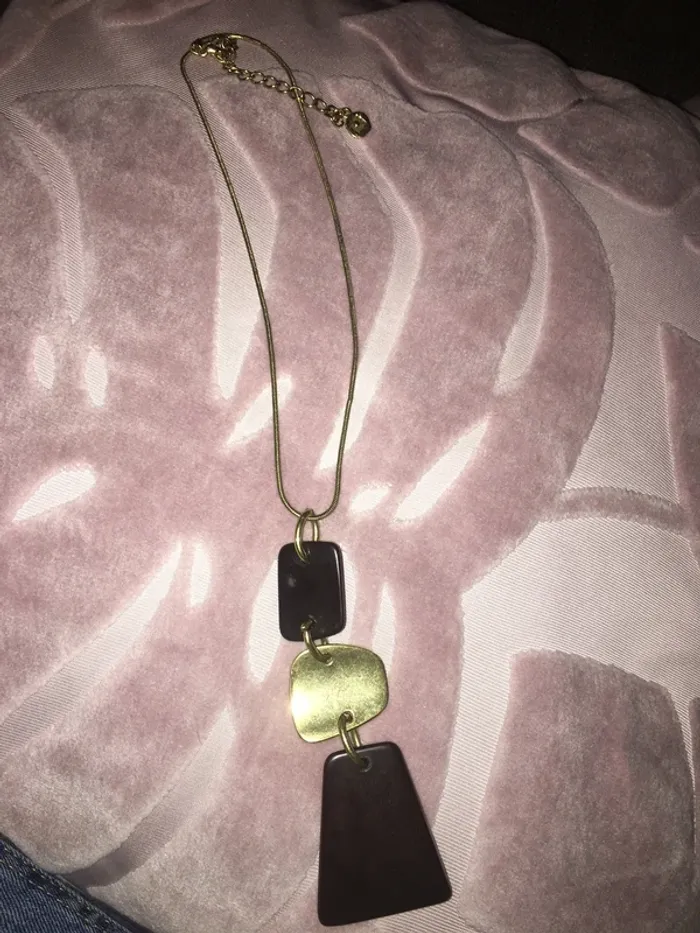 Collier - photo numéro 5