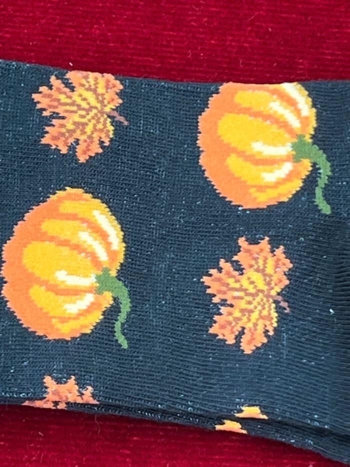 Lot de 3 paires de chaussettes automnales - ambiance citrouilles & forêt enchantée - photo numéro 3