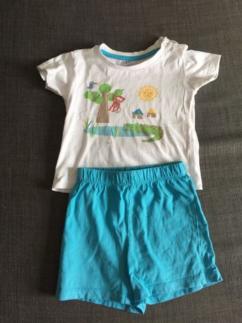 Ensemble short et t-shirt