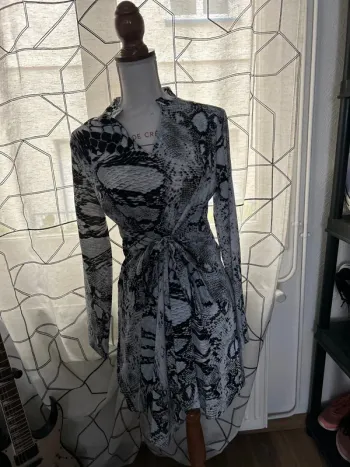 Robe femme neuve