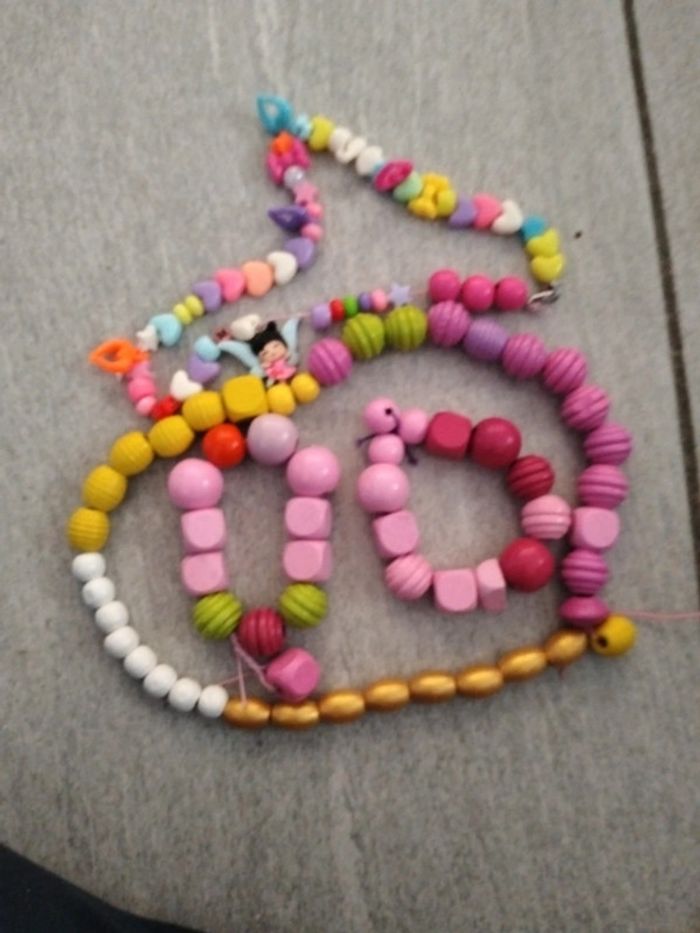 Colliers et bracelets - photo numéro 2