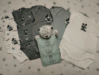 Lot de 5 bodies Mickey