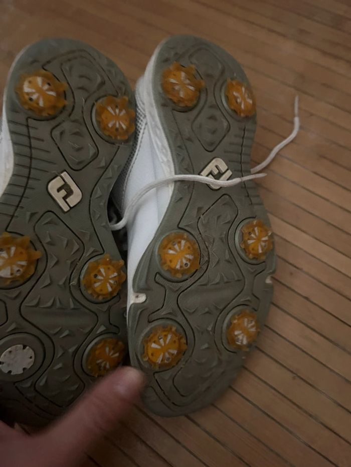 Chaussures de golf - photo numéro 2