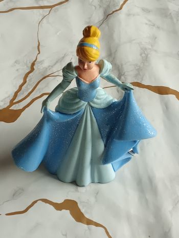 Figurine disney cendrillon 