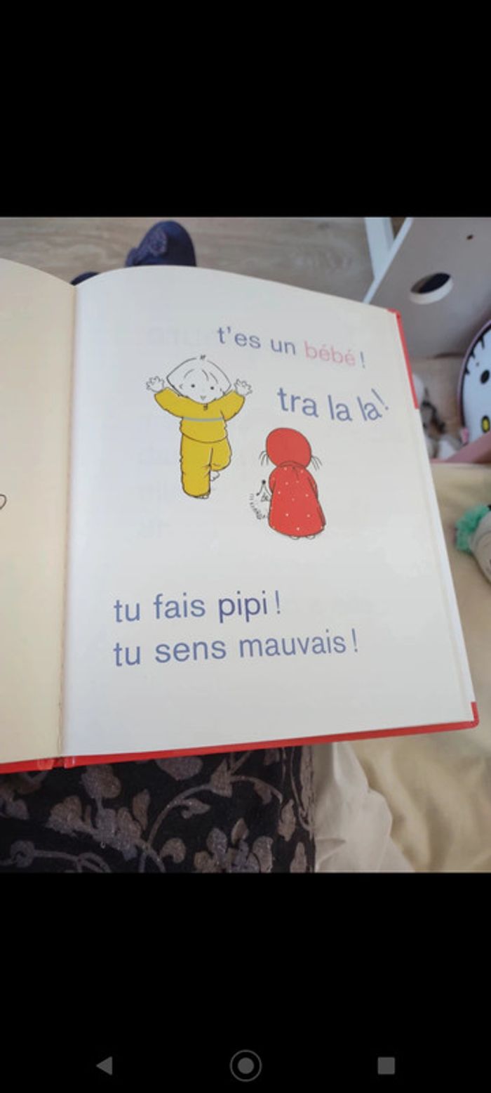 Grand livre Émilie fait pipi au lit - photo numéro 4