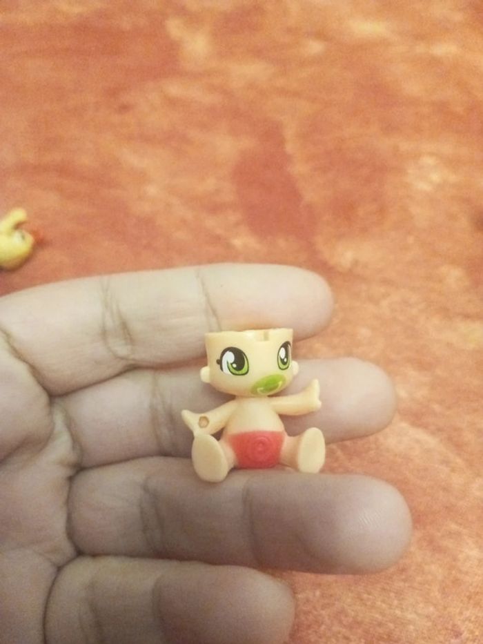 Lot de 8 figurines, Kinder, Piny pon et autres - photo numéro 4