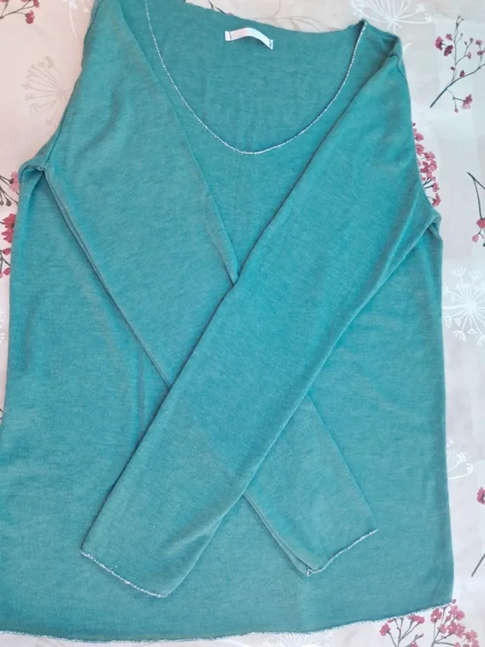 Beau pull léger et très doux, col légèrement pailleté - T40 / L - Carnaby - photo numéro 5