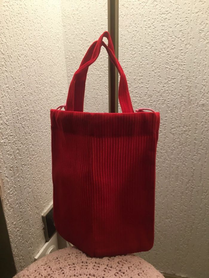 Petit sac en velours rouge - photo numéro 3