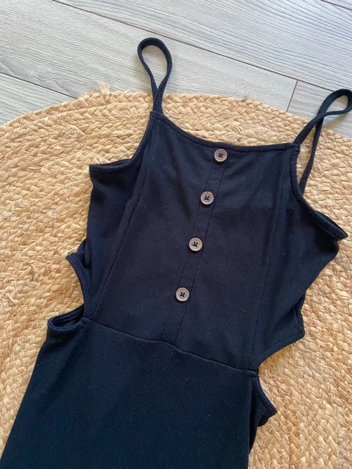 Petite robe noire Taille XS ou 14 ans - photo numéro 3