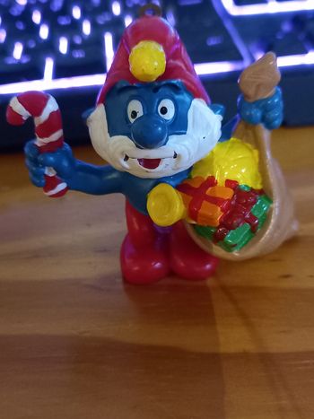 Schtroumpf Père Noël en super état 