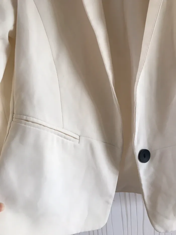 Veste blanche Bershka S - photo numéro 3