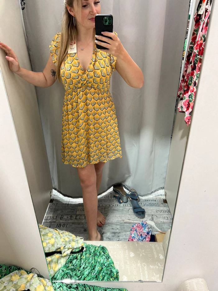 Robe by one neuve étiqueté taille S/M S M 36 38 40 jaune