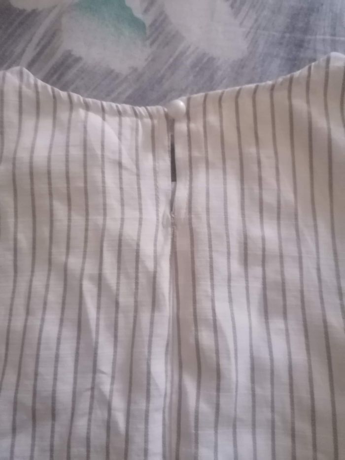 T-shirt rayé et etoiles 12A - photo numéro 4