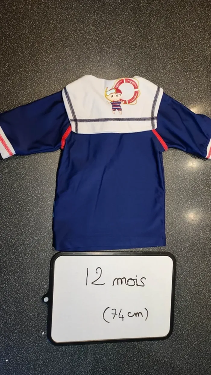 T-shirt anti UV taille 12 mois - photo numéro 2