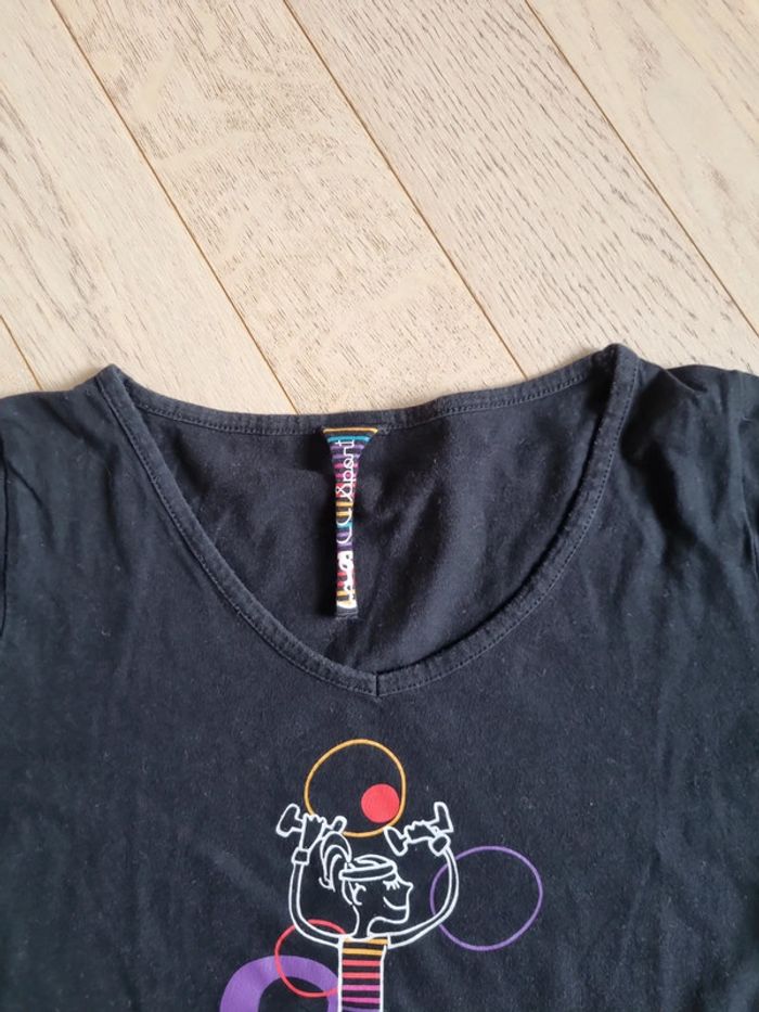 Tee-shirt cache cache  taille 1 - photo numéro 4