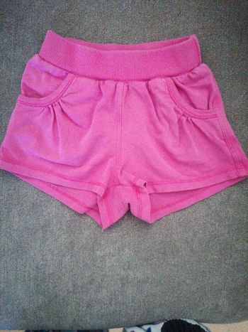 Short fille 3 /4 ans